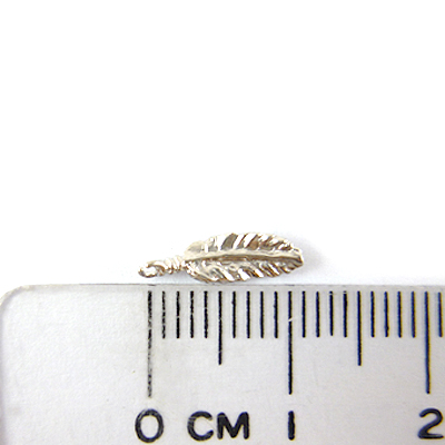 銅鍍霧銀色單孔葉子-10mm